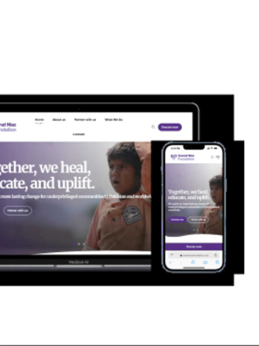 Responsive detail view